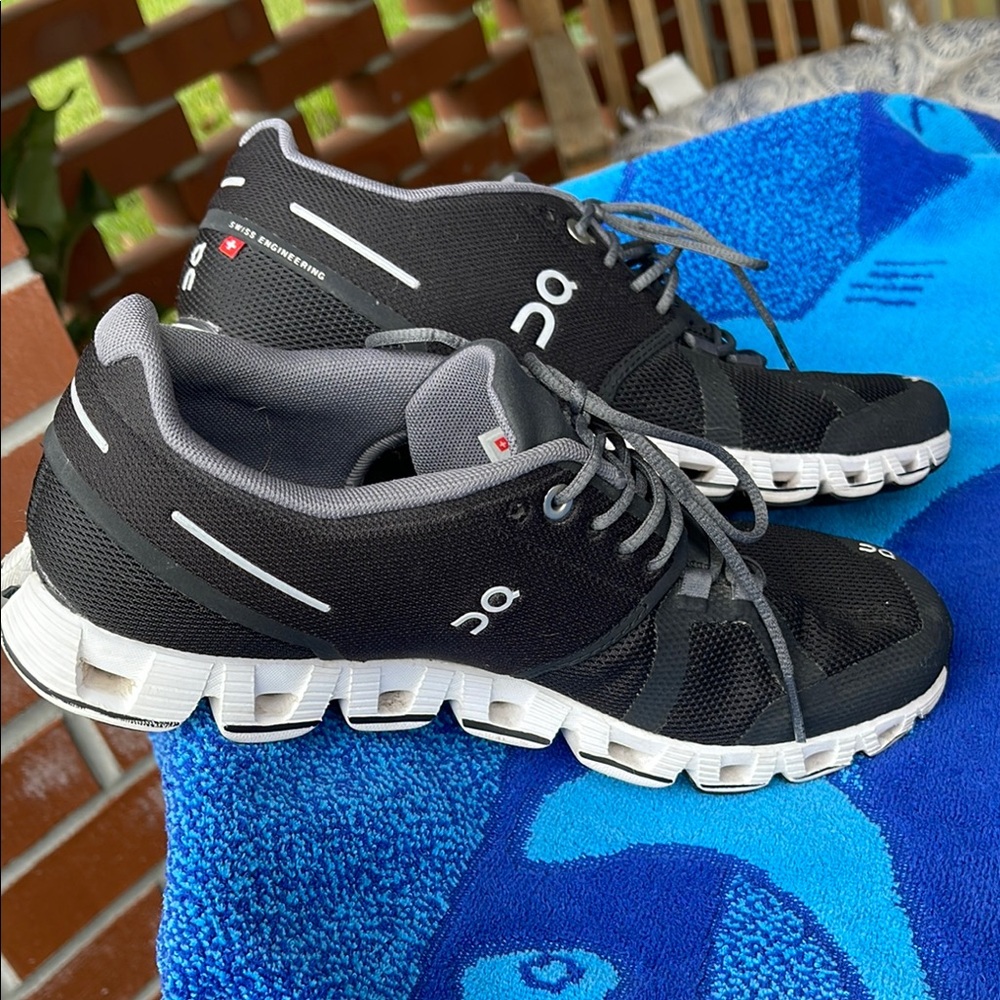 On Running Charcoal and Gray Athletic Shoes